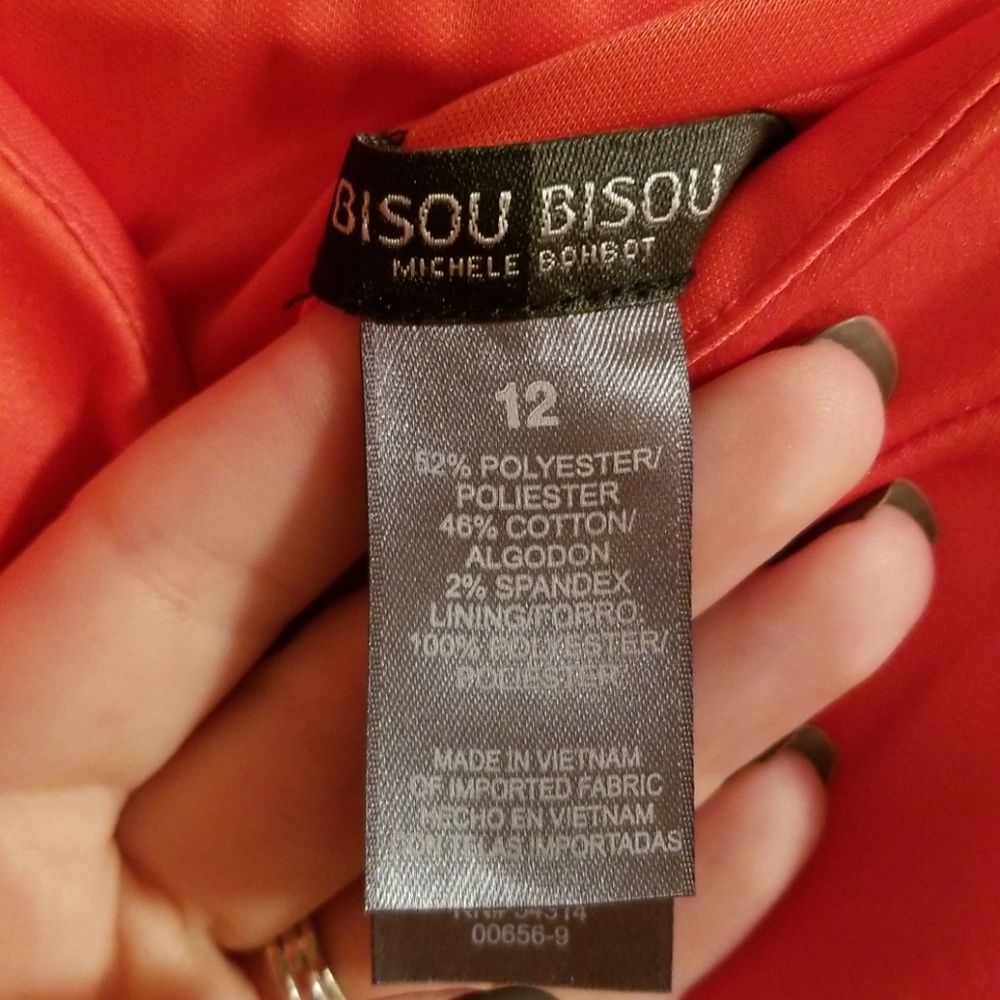 Bisou Bisou dress - Picture 3 of 3